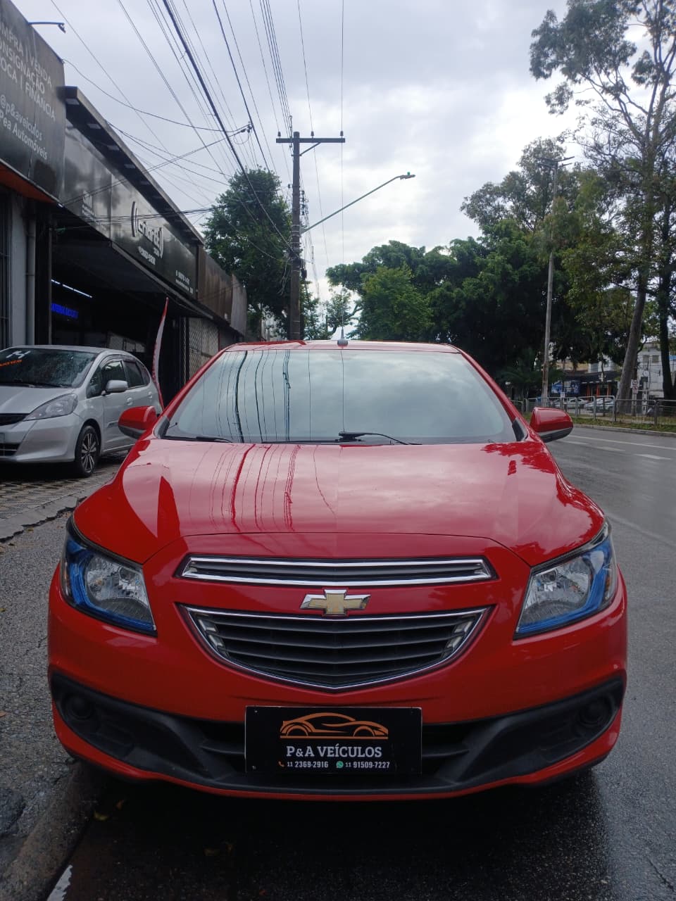 Chevrolet Onix Hatch LT 1.4 8V Flex Power 2015 — foto 3