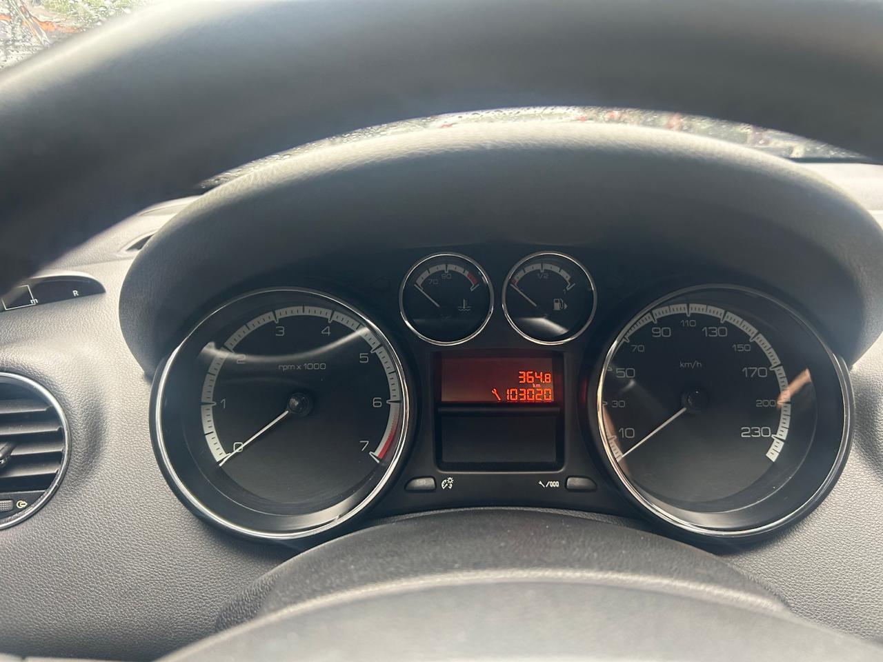 Peugeot 308 Active 1.6 16V 2013 — foto 12