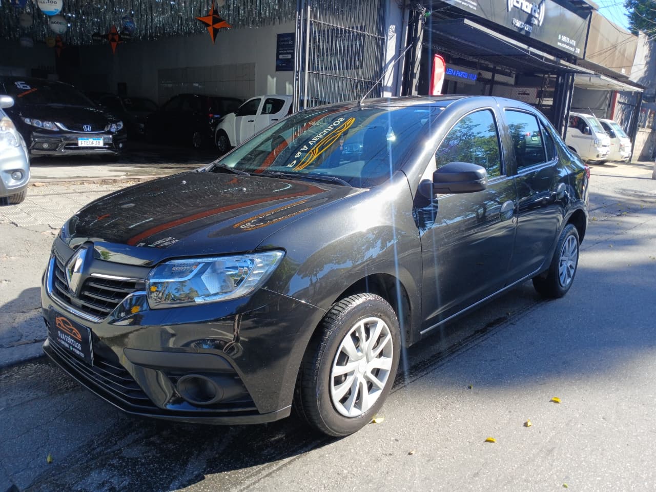Renault Logan Life 1.0 12V 2022
