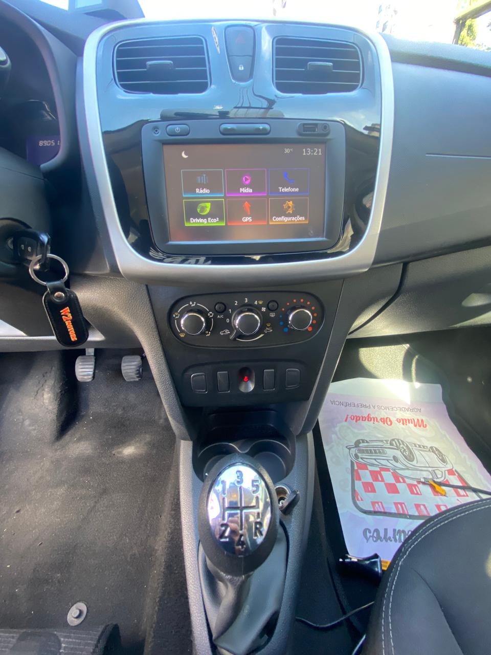 Renault Sandero Expression 1.6 2018 — foto 9