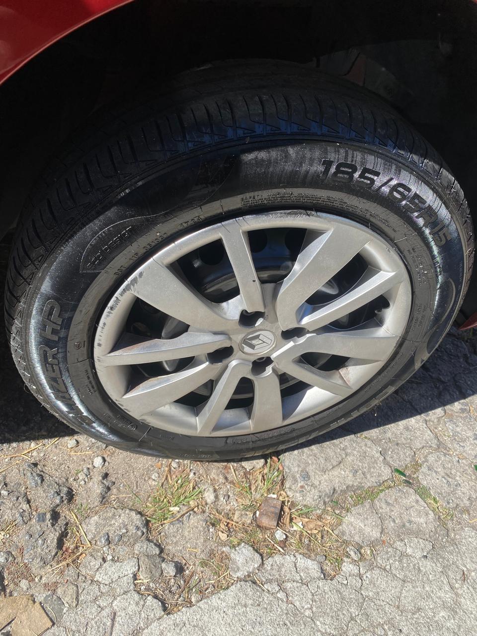 Renault Sandero Expression 1.6 2018 — foto 12