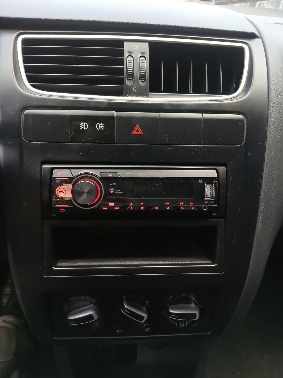 Volkswagen Fox 1.6 GII 2012 — foto 12